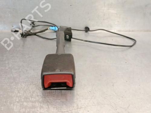 Used Seat buckle VW SCIROCCO III (137, 138) 2.0 TDI (150 hp) 26324611
