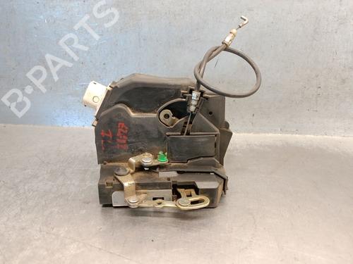 Used Rear left lock Rear left lock LAND ROVER DISCOVERY II (L318) 2.5 Td5 4x4 (136 hp) 40526572 40526572