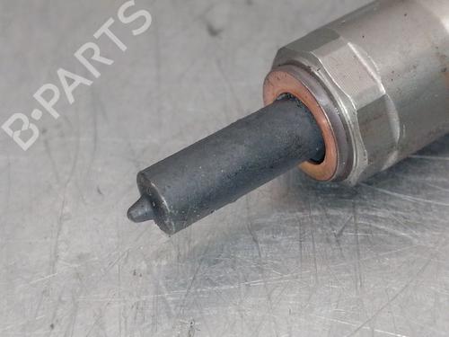 Injector KIA CARENS IV 1.7 CRDi | BP39526249M100 - Image 2
