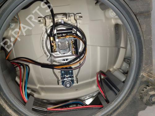 Left headlight FORD FIESTA V (JH_, JD_) 1.4 TDCi | BP30152527C28