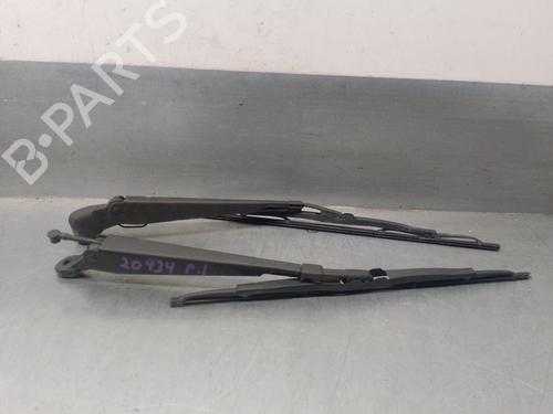 Used Rear windshield wiper arm CITROËN BERLINGO / BERLINGO FIRST MPV (MF_, GJK_, GFK_) 2.0 HDI 90 (MFRHY) (90 hp) 17958760