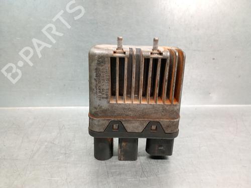 Elektronische module VW TRANSPORTER T5 Bus (7HB, 7HJ, 7EB, 7EJ) 1.9 TDI (105 hp) 29748147