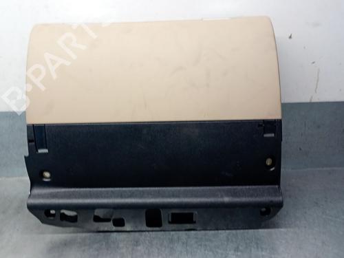 Used Glove box AUDI A3 (8P1) 1.9 TDI (105 hp) 27548521