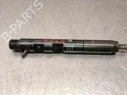 Used Injector DACIA SANDERO 1.5 dCi (68 hp) 31073379