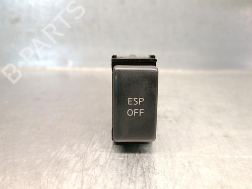 Commutateur NISSAN QASHQAI I (J10, NJ10) 2.0 dCi (150 hp) 30686831