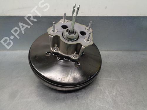 Used Servo brake RENAULT KADJAR (HA_, HL_) 1.2 TCe 130 (HLMR) (130 hp) 8322862