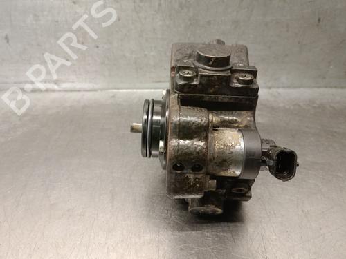 Used Injection pump Injection pump OPEL CORSA E (X15) 1.3 CDTI (08, 68) (95 hp) 40041567 40041567