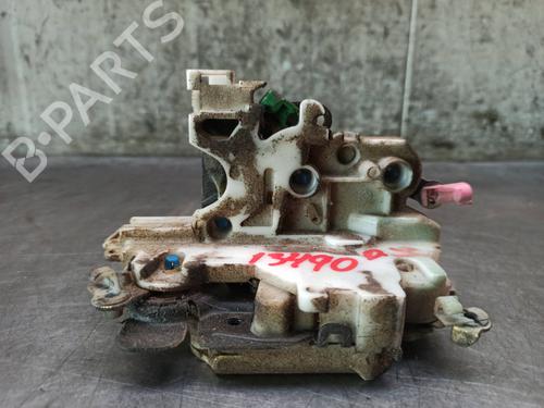 Used Front left lock NISSAN PICK UP (D22) 2.5 TD 4WD (103 hp) 8288688