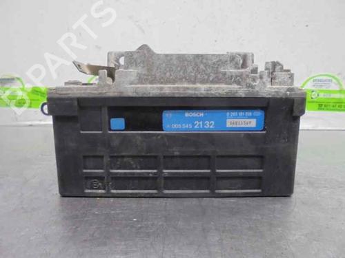 Used Control unit MERCEDES-BENZ 190 (W201) E 1.8 (201.018) (109 hp) 2057056