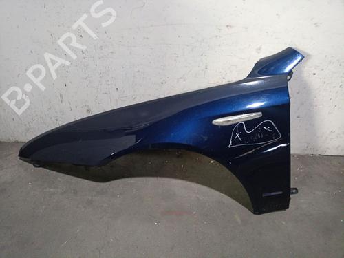 Guarda-lamas esquerdo Guarda-lamas esquerdo ALFA ROMEO 159 Sportwagon (939_) 1.9 JTDM 16V (939BXC1B, 939BXC12) (150 hp) 39428600 39428600