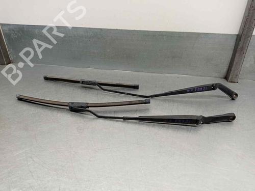 Used Front windshield wiper arm SEAT LEON (1M1) 1.9 TDI (110 hp) 15122297