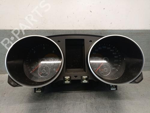Used Instrument cluster VW GOLF VI (5K1) 1.6 TDI (105 hp) 27190779
