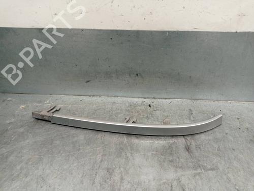Używane Listwa reflektora PEUGEOT 406 (8B) 2.0 16V (132 hp) 20260266