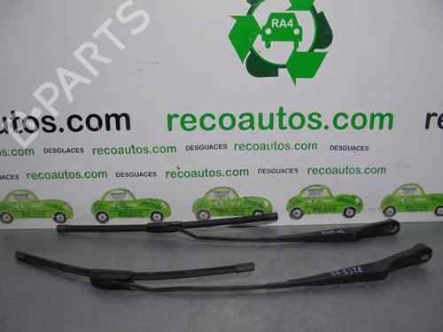 Used Front windshield wiper arm LAND ROVER FREELANDER I (L314) 2.0 Td4 4x4 (112 hp) 3472089