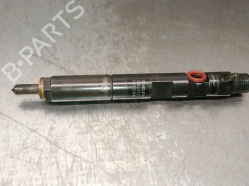Inyector Inyector RENAULT TWINGO II (CN0_) 1.5 dCi (CN0E) (64 hp) 36696662 36696662