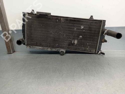 Used Water radiator Water radiator 9768834 9768834