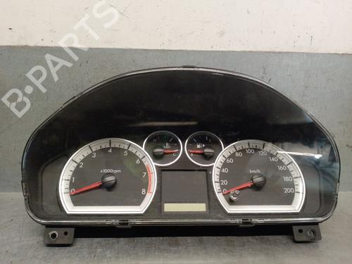 Used Instrument cluster CHEVROLET AVEO / KALOS Hatchback (T250, T255) 1.2 (84 hp) 30881353