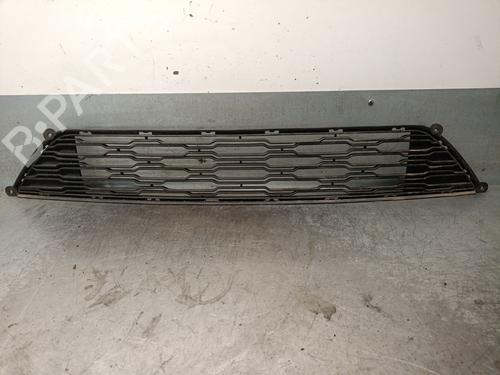 Used Grille KIA CEE'D Hatchback (ED) 1.6 CRDi 115 (115 hp) 22726831