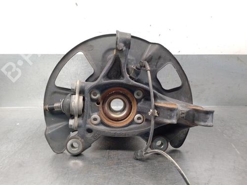 Used Left front steering knuckle Left front steering knuckle VW CRAFTER Van (SY_, SX_) 2.0 TDI FWD (SYB, SYC, SYD) (102 hp) 33399797 33399797