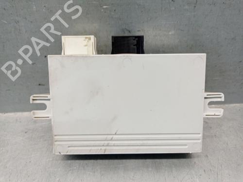 Elektronische module BMW 3 (E46) 320 d (136 hp) 28975995