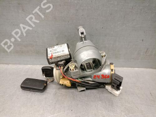 Used Ignition barrel MITSUBISHI OUTLANDER I (CU_W) 2.0 4WD (CU2W) (136 hp) 31888677