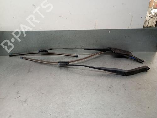 Used Front windshield wiper arm MERCEDES-BENZ M-CLASS (W164) ML 450 CDI 4-matic (164.128) (306 hp) 28836942