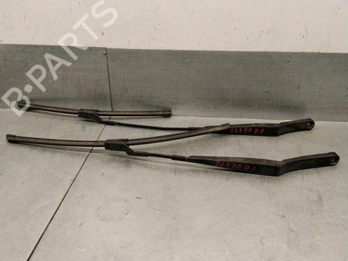 Used Front windshield wiper arm Front windshield wiper arm 38526186 38526186