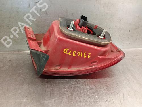 Right taillight VW PASSAT B6 (3C2) 2.0 TDI | BP27442053C35 