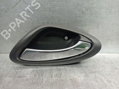 Used Front right interior door handle HONDA JAZZ II (GD_, GE3, GE2) 1.3 iDSi (GD1) (83 hp) 31905223