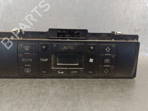 Used Climate control AUDI A4 B5 (8D2) 1.8 (125 hp) 30170021