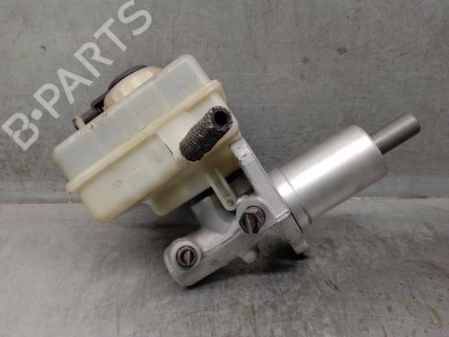 Used Brake master cylinder BMW 5 (E60) 530 i (231 hp) 20267714