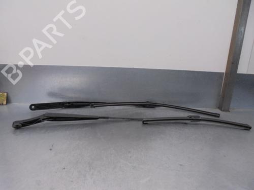 Front windshield wiper arm SEAT ATECA (KH7, KHP)  | BP16132227C143 