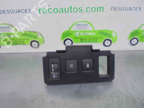 Used Headlight switch CITROËN C4 II (NC_) 1.2 THP 110 (NCHNZ6, NCHNV6) (110 hp) 20248834