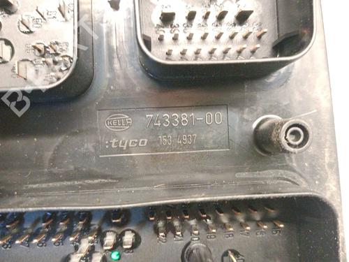 Fuse box OPEL ASTRA H (A04) 1.8 (L48) | BP27577573E1 