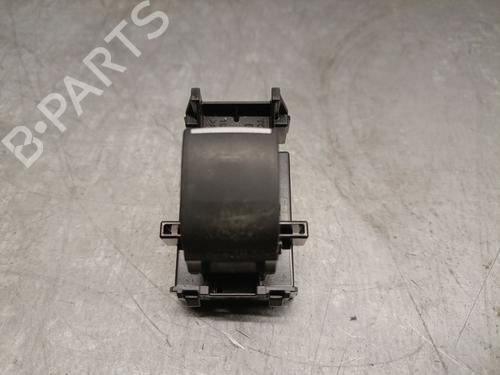 Right rear window switch TOYOTA COROLLA Saloon (_E21_) 1.8 VVTi Hybrid (ZWE211, MZEA12) | BP23426402I28 - Image 1