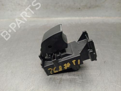 Used Left rear window switch Left rear window switch TOYOTA COROLLA Hatchback (_E21_, _EA1_, _EH1_) 1.8 Hybrid (ZWE211) (98 hp) 40459262 40459262