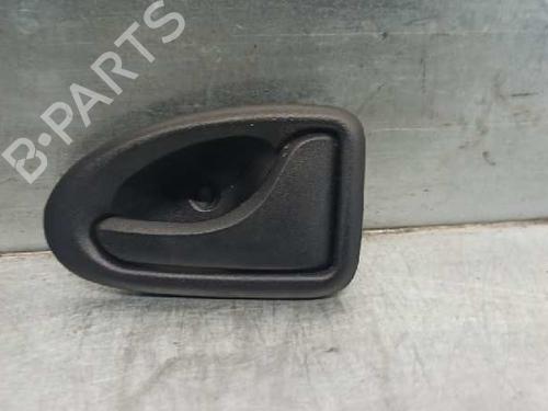 Used Front right interior door handle Front right interior door handle 7193449 7193449
