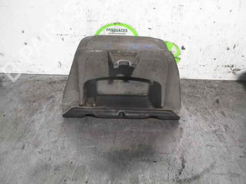 Used Engine mount SEAT LEON (1M1) 1.6 16 V (105 hp) 8762608