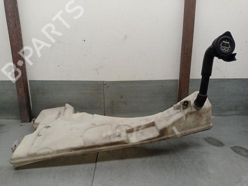 Used Windscreen washer tank BMW X5 (E70) xDrive 35 d (286 hp) 22740114