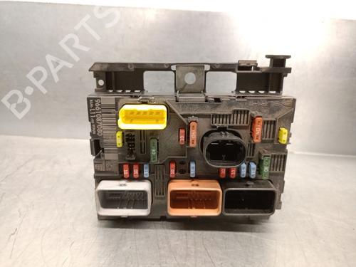 Used Fuse box PEUGEOT 307 SW (3H) 1.6 HDI 110 (109 hp) 27278847