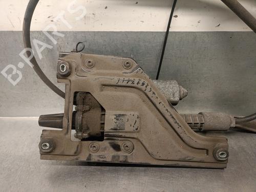 Electric handbrake OPEL INSIGNIA A Sports Tourer (G09) 2.0 CDTI (35) | BP25711498E5 