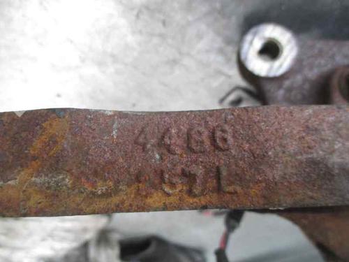 Left front steering knuckle CHRYSLER VOYAGER II (ES)  | BP6296340M25 