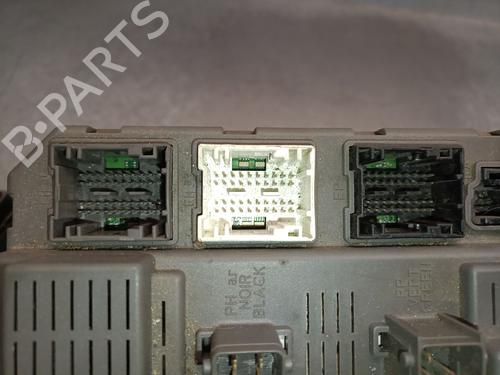 Fuse box CITROËN C5 I (DC_) 2.0 HDi (DCRHZB, DCRHZE) | BP40261086E1 - Image 3