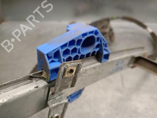 Rear right window mechanism FORD MONDEO I (GBP) 2.0 i 16V 4x4 | BP21581707C25 
