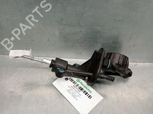 Used Clutch slave cylinder FIAT 500L (351_, 352_) 1.3 D Multijet (199.LYM11, 199.LYM1A) (95 hp) 29449831