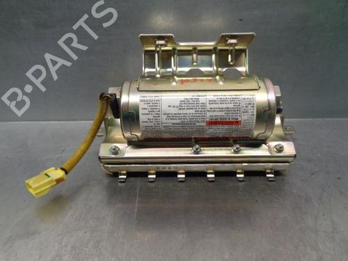 Passenger airbag SUZUKI GRAND VITARA II (JT, TE, TD) 1.9 DDiS All-wheel Drive (JT419, TD44, JB419WD, JB419XD,... | BP10739878C10 