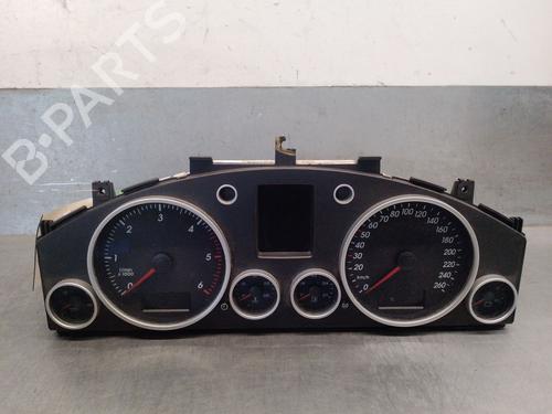 Used Instrument cluster VW TOUAREG (7LA, 7L6, 7L7) 2.5 R5 TDI (174 hp) 32343335