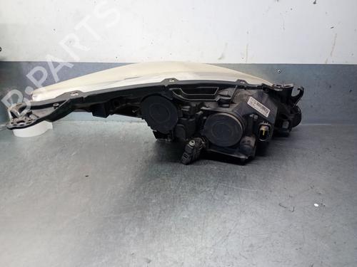 Left headlight PEUGEOT 5008 (0U_, 0E_) 1.6 HDi | BP26643976C28 