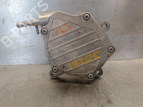 Used Vacuum pump TOYOTA COROLLA Saloon (_E15_) 2.0 D-4D (ADE150) (126 hp) 16908381
