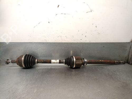 Used Right front driveshaft PEUGEOT 5008 (0U_, 0E_) 2.0 HDi 150 / BlueHDi 150 (150 hp) 31880556